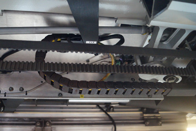 chainflex® CFSPECIAL.414 kábel és e-chain® lánc közös alkalmazása