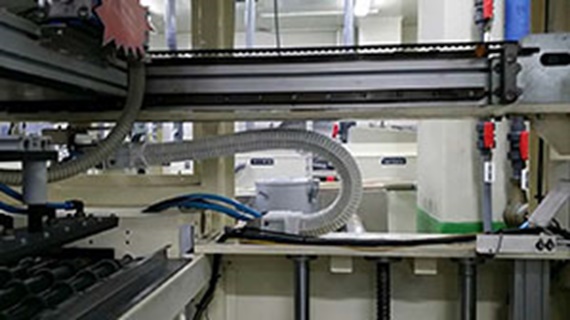 Az e-skin bordáscső a nyomtatott áramkörök gyártását is hatékonyan segíti