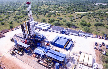 Szárazföldi fúróberendezés