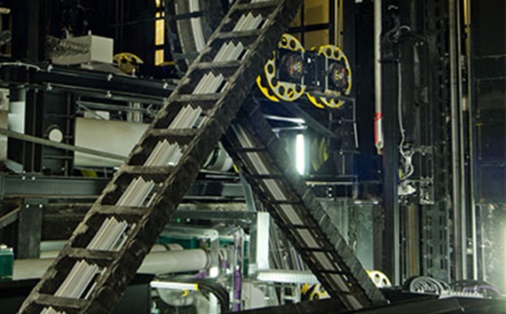 e-spool és zig-zag rendszerek színpadi megoldásokban