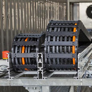 igus kábelek terhelési tesztben